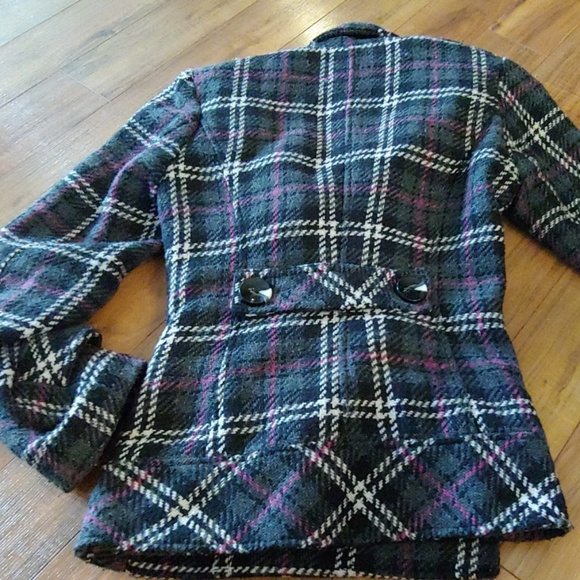 . jacket - Picture 3 of 3